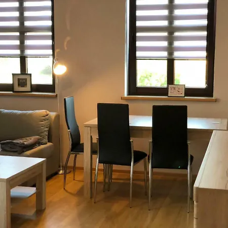 Апартаменты Alicja Дзержонюв