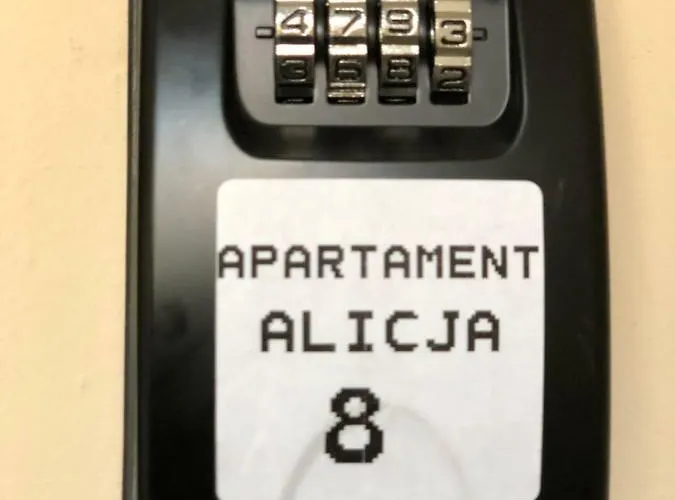 Alicja Dzierżoniów